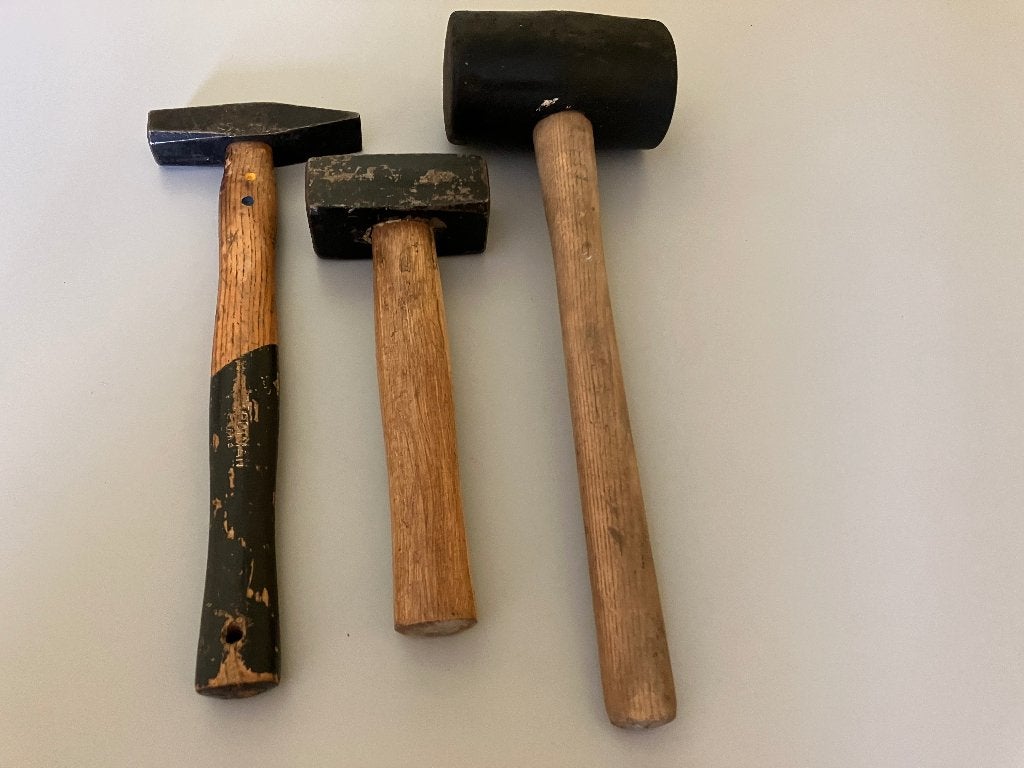 Drie hamers bankhamer vuist rubber hamer, Doe-het-zelf en Verbouw, Gereedschap | Handgereedschap, Ophalen of Verzenden, Zo goed als nieuw