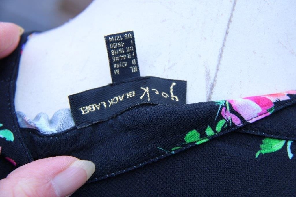 Doorknoopjurk zwart bloem Yoek mt 42/44 Vaste prijs, Kleding | Dames, Yoek, Zwart, Maat 42/44 (L), Ophalen of Verzenden