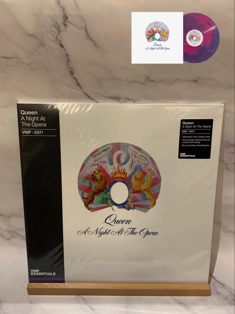 Queen - A Night At The Opera (VMP Essentials LP), Colored vinyl, Ophalen of Verzenden, 12 inch, 1970 - 1979