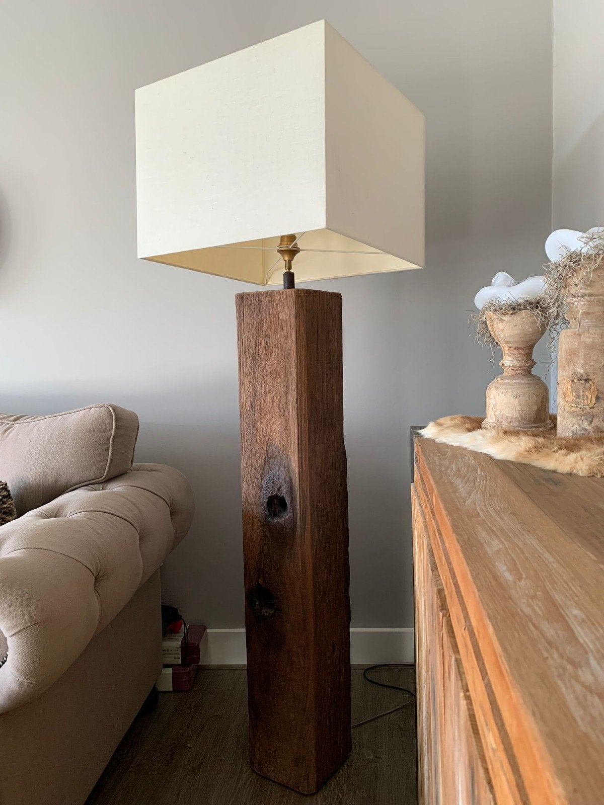 Unieke Meerpaal Lamp met Roomkleurige Kap, Landelijk, Robuust, Modern, Ophalen of Verzenden, Zo goed als nieuw, 150 tot 200 cm