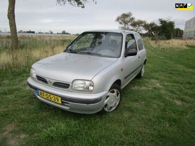Nissan Micra 1.3 LX Automaat, airco, Auto's, Gebruikt, 4 cilinders, Origineel Nederlands, 310 kg