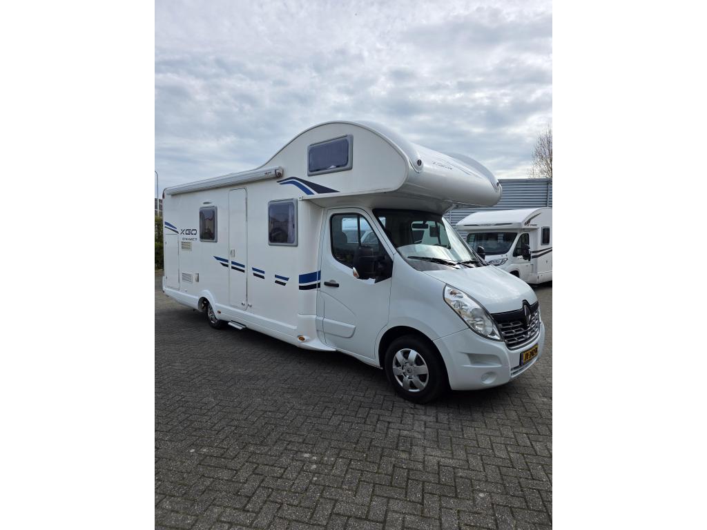 Rimor XGO - 7 persoons gezinscamper, Caravans en Kamperen, Campers, Chemisch toilet, Luifel, Ringverwarming, Particulier