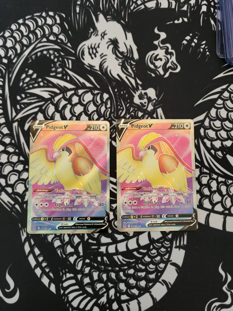 2x Pidgeot V #188 Full Art Pokémon Kaarten, Ophalen of Verzenden, Zo goed als nieuw, Meerdere kaarten, Foil