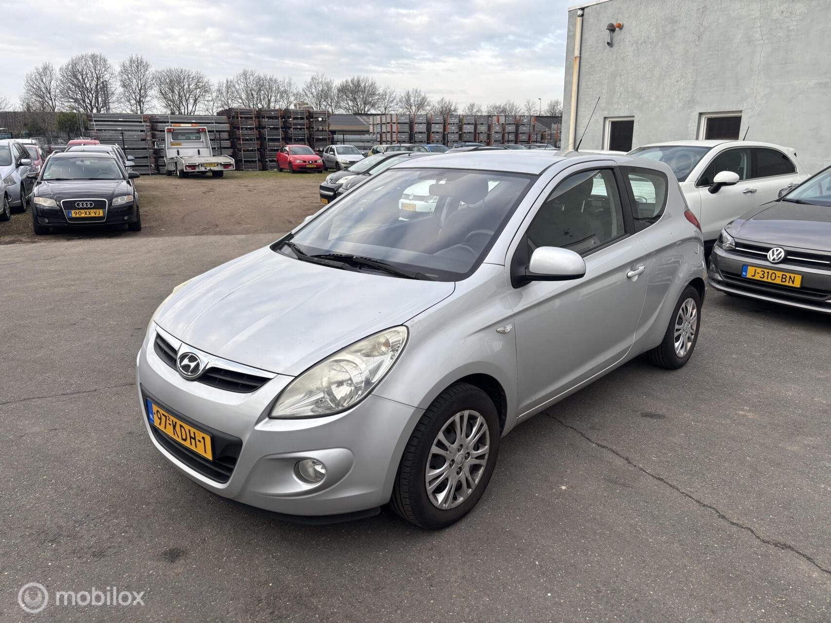 Hyundai i20 1.2i Nieuwe apk!, Auto's, Voorwielaandrijving, 450 kg, Gebruikt, 31 €/maand
