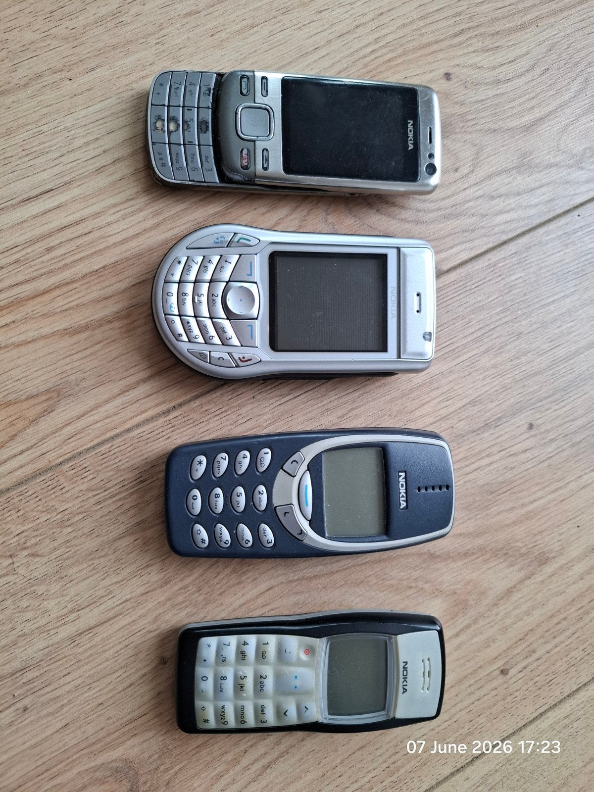 Nokia telefoons: 2x schuifmodel, 1x klassiek, 1x inklapmodel, Overige modellen, Overige kleuren, Fysiek toetsenbord, Ophalen of Verzenden
