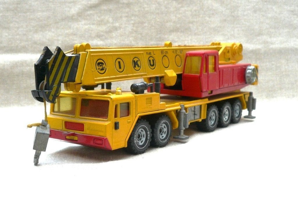 Siku 4010 mobile kraanwagen 5 asser., Hobby en Vrije tijd, Modelauto's | 1:50, Ophalen of Verzenden, Nieuw, Hijskraan, Tractor of Landbouw