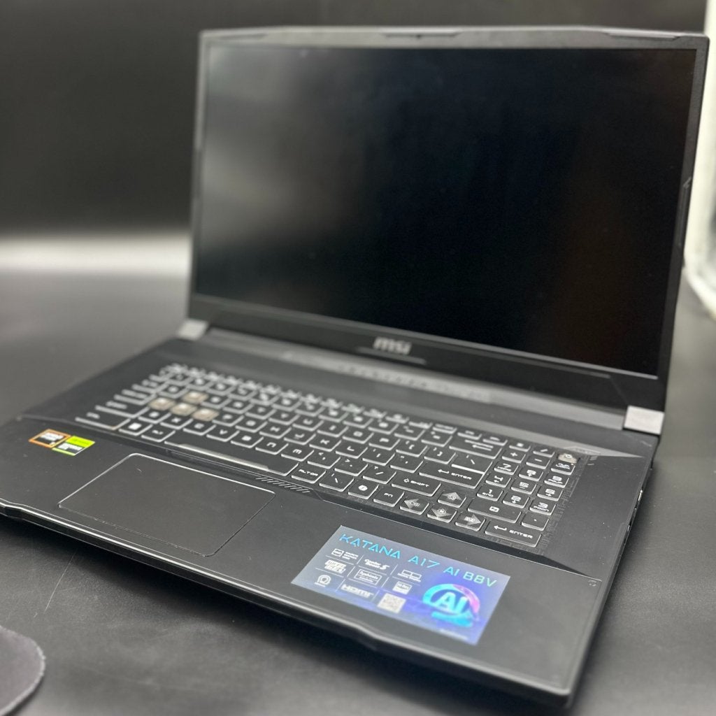 MSI Katana 17" B8VF 16GB Ram 1TB SSD W11 RTX4060 3,8 GHz, MSI, Zo goed als nieuw, Support@msi.com, No. 69, Lide St., Zhonghe Dist.
New Taipei City 235
Taiwan