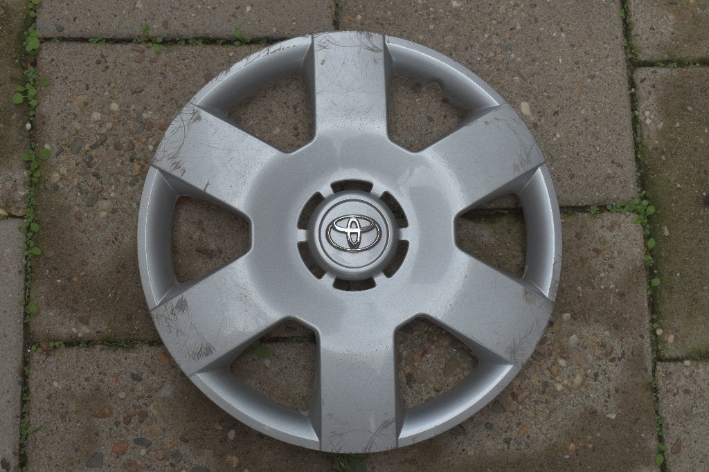 1 losse originele wieldop Toyota Aygo 14 inch (Model 1), Ophalen of Verzenden, Gebruikt