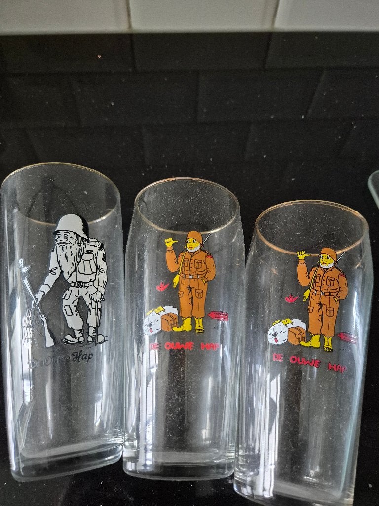 3 glazen de oude hap, Verzamelen, Ophalen, Landmacht, Nederland