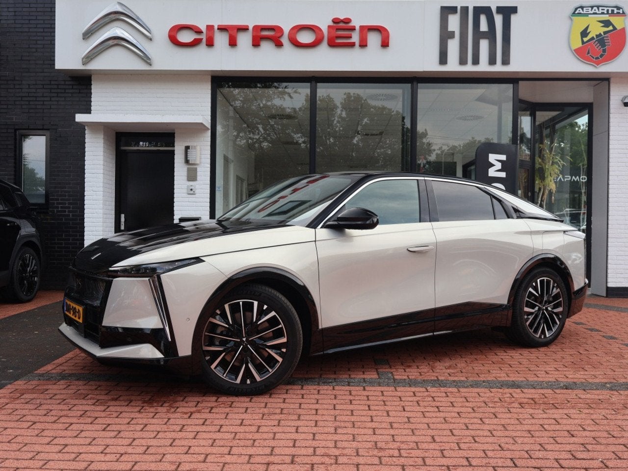 DS N8 EV 73,7 kWh 230PK Étoile, Rijklaarprijs | Panoramad