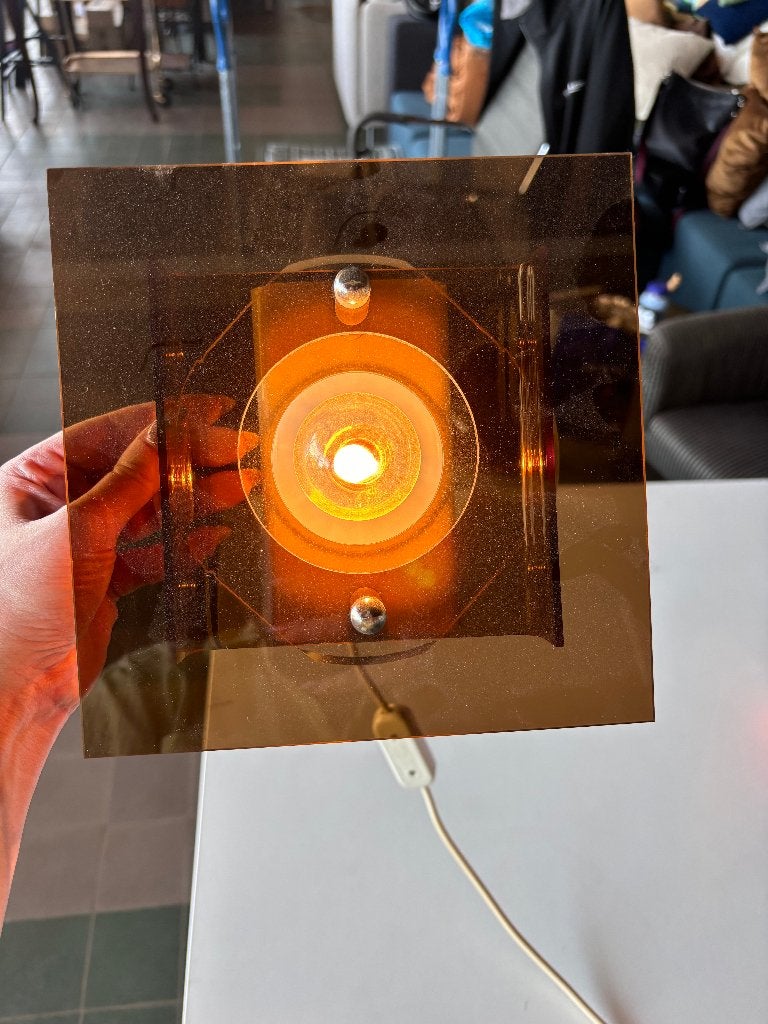 Vintage Space Age wandlamp Amber Acryl Plexiglas, Ophalen of Verzenden, Gebruikt, Overige materialen