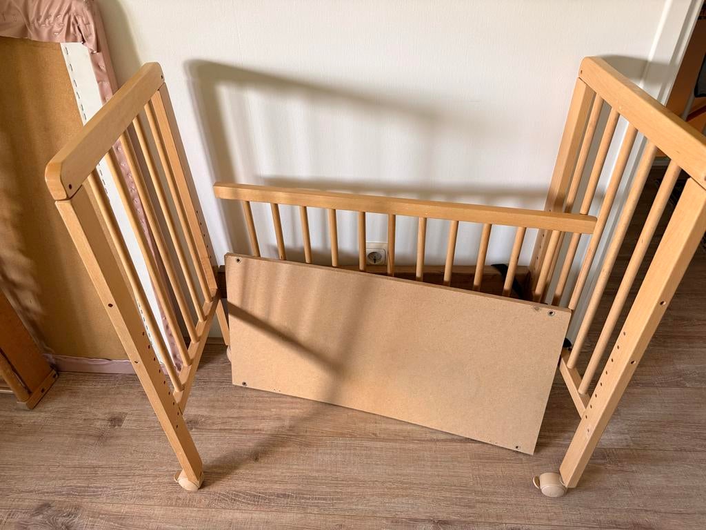 Houten co sleeper gratis ophalen, Kinderen en Baby's, Babywiegjes en Ledikanten, Ophalen, Gebruikt, Wieg