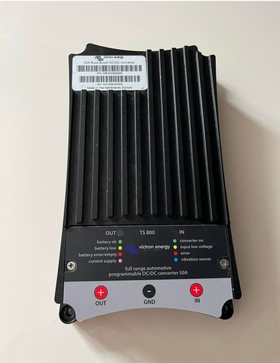 Victron TS 800 50A buckbooster, Caravans en Kamperen, Ophalen of Verzenden, Zo goed als nieuw