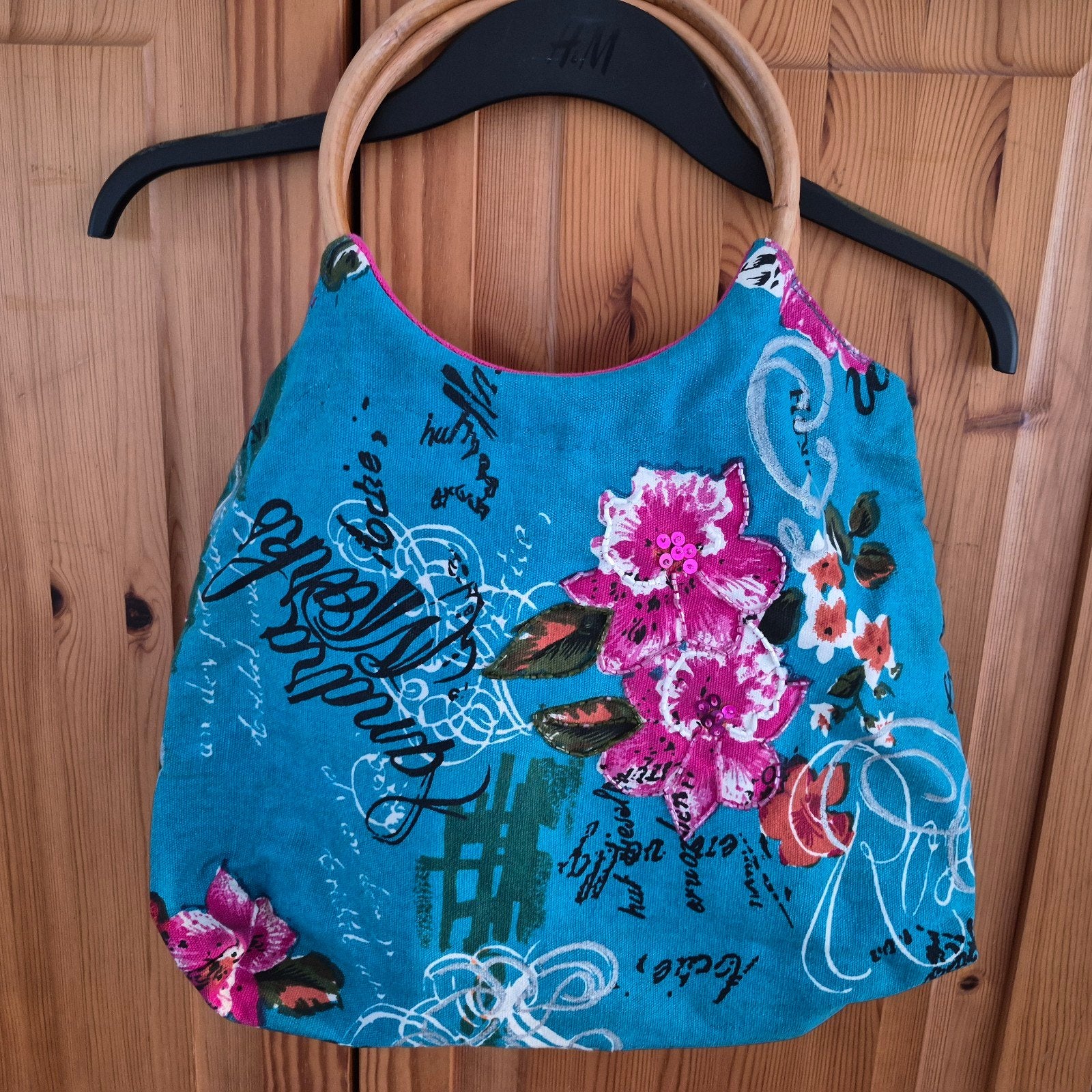 Vrolijke Handtas met Bloemenprint en Houten Handvatten, Ophalen of Verzenden, Nieuw, Blauw, Handtas