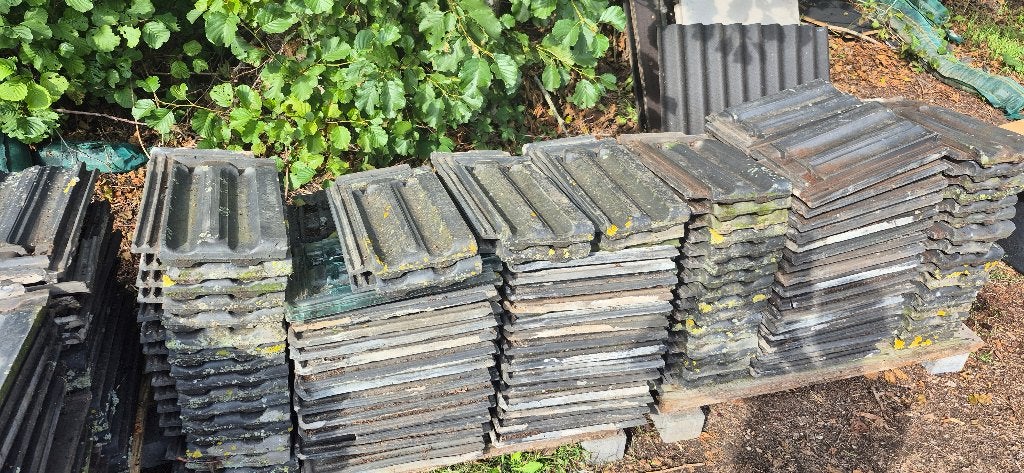 25m2 vlakke mulden dakpannen, Ophalen, Gebruikt, Steen of Klei, 15 m² of meer