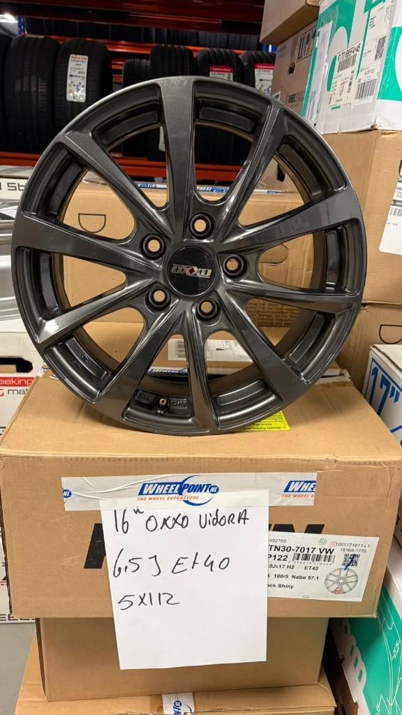 16'' Oxxo Vidora Velgen 5x112 Volkswagen Audi Skoda Seat, Gebruikt, Velg(en), 17 inch, Personenwagen