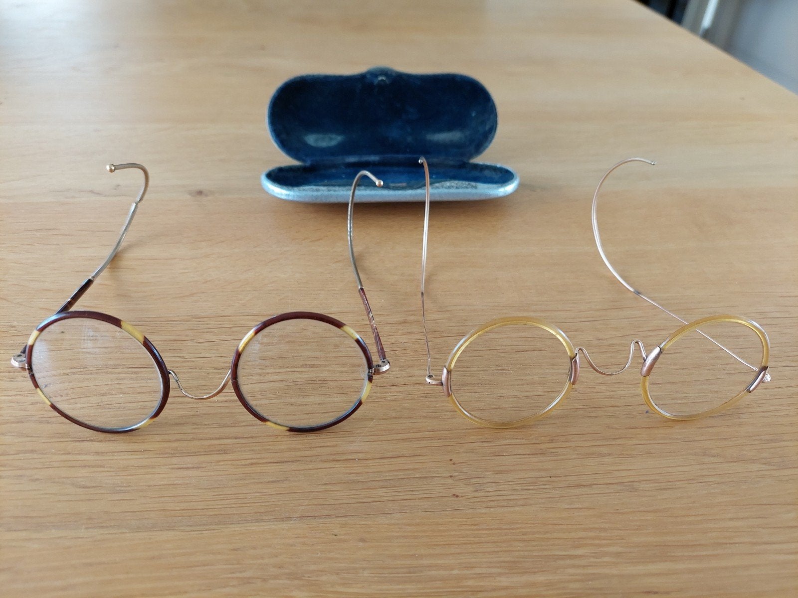 Antieke brillen met etui - Vintage verzamelobject, Antiek en Kunst, Ophalen of Verzenden