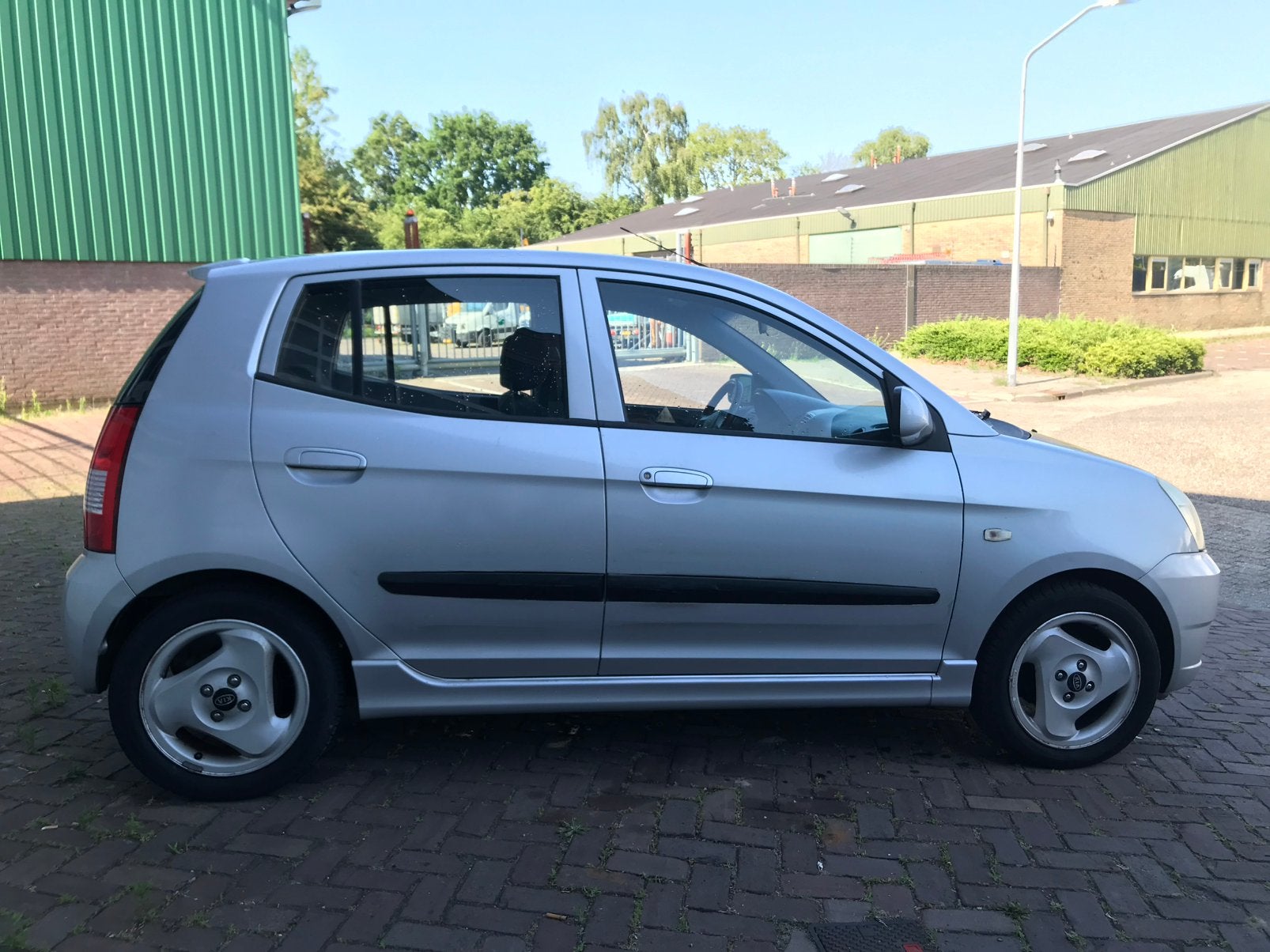 Kia KIA 2005 Grijs 1.0 benzine, Auto's, Stof, Bedrijf, Handgeschakeld, 1086 cc