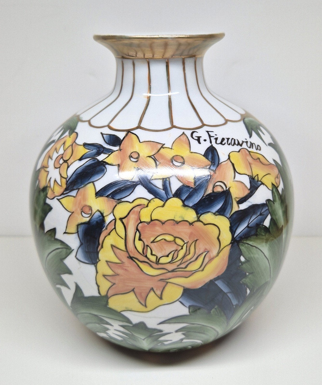 Porseleinen vaas G. Fieravino Reinhold Schlegelmilch, 1920., Antiek en Kunst, Ophalen