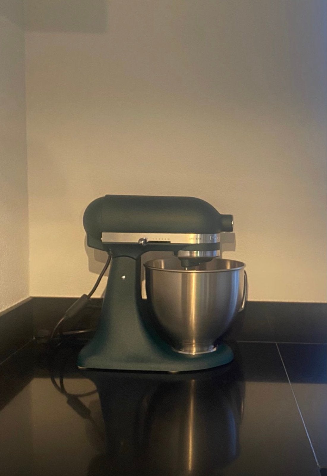KitchenAid Artisan Keukenmachine 4,7 L - Pebbled Palm, 4 liter of meer, 3 snelheden of meer, Ophalen of Verzenden, Zo goed als nieuw
