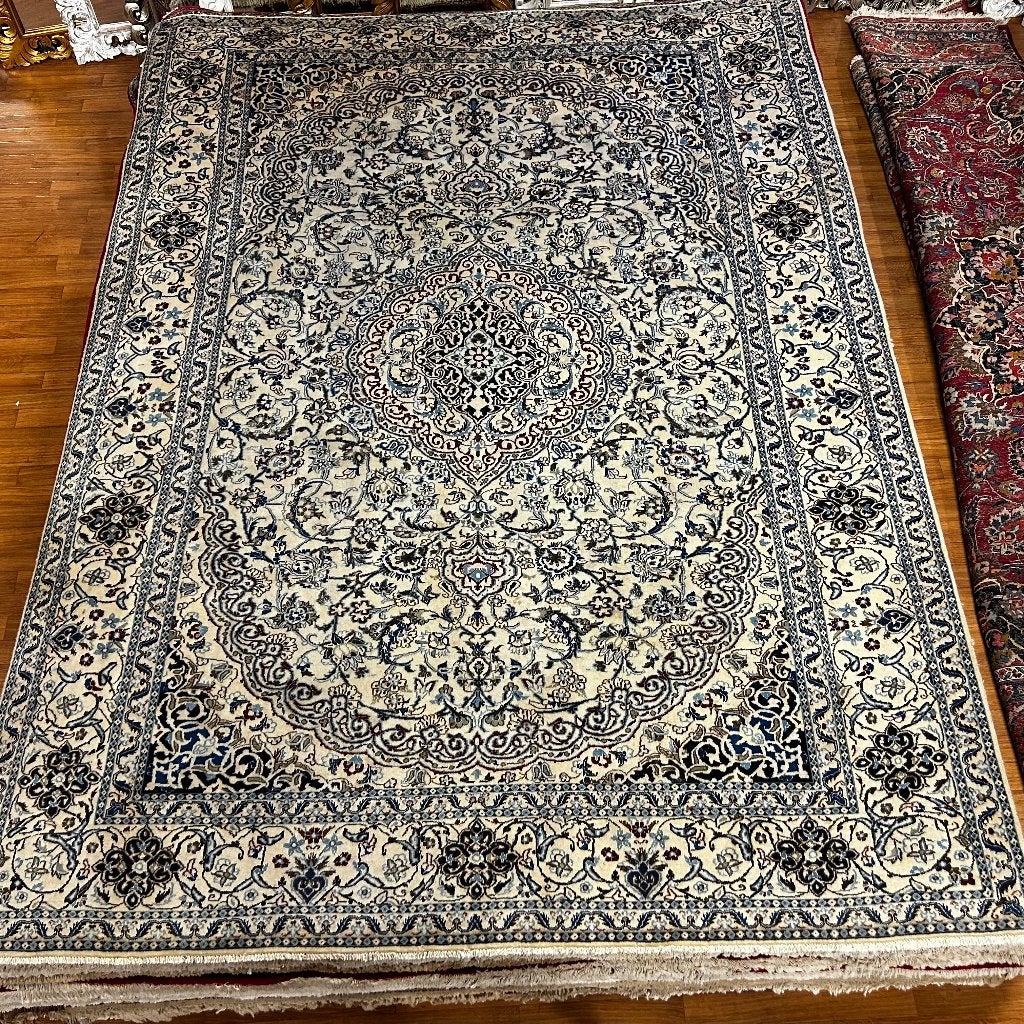 perzisch tapijt nain met zijde – 335 x 245 cm – vloerkleed, TTM Wonen, Meubels – (Perzische) Tapijten en Woonaccessoires, Taag 63, 2491 CS, Den Haag (Forepark)
