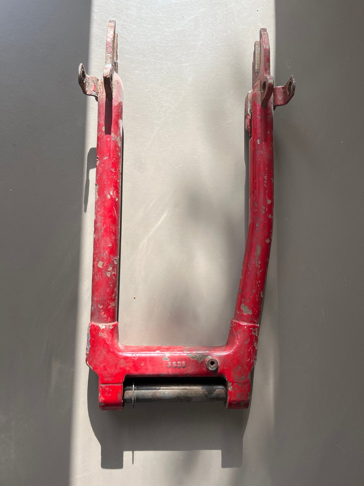 Triumph swingarm - pre-unit F3539, Ophalen of Verzenden, Gebruikt
