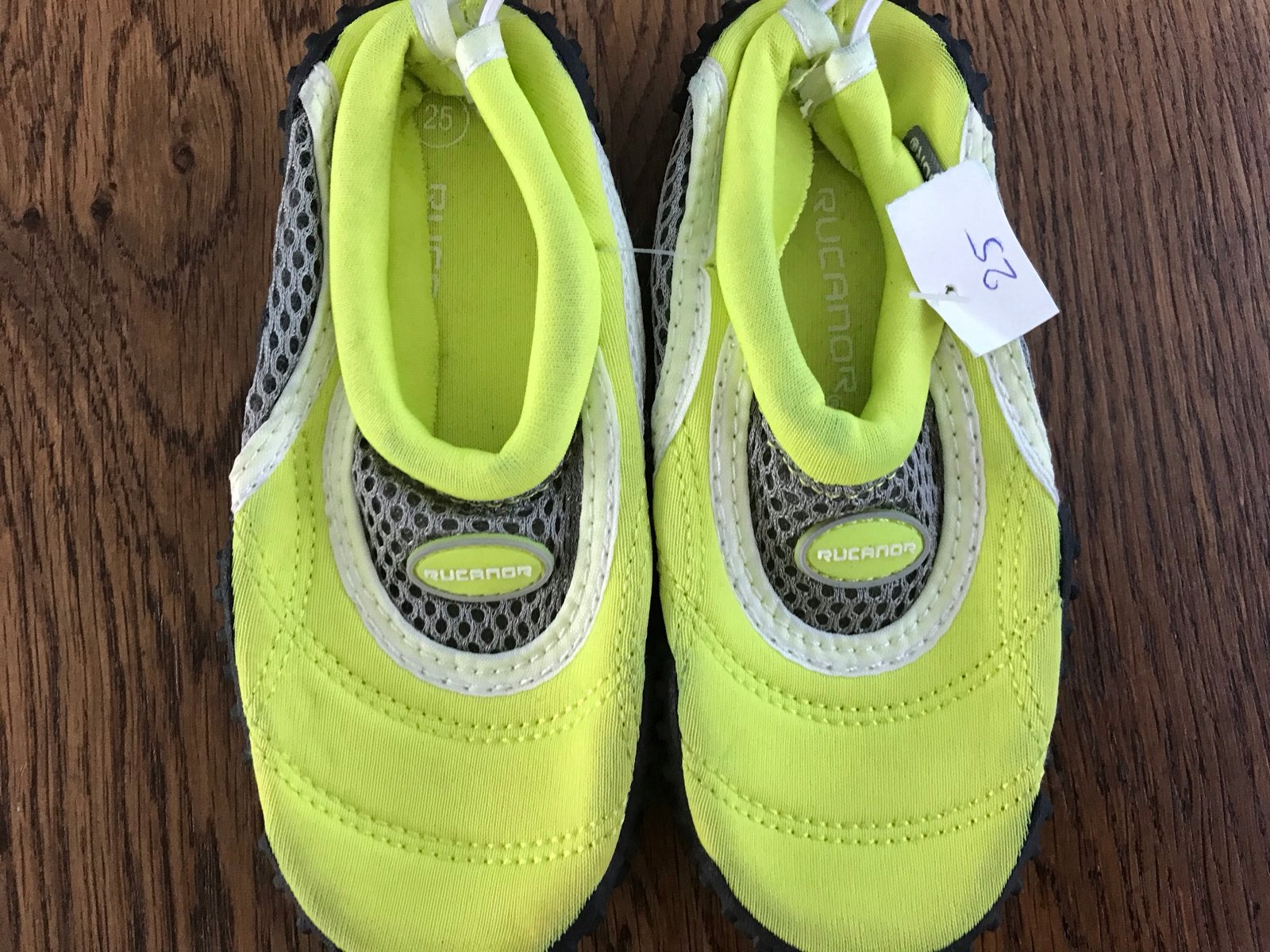 Rucanor waterschoenen limegroen maat 25 met antislip zool, Ophalen of Verzenden, Nieuw, Jongen of Meisje