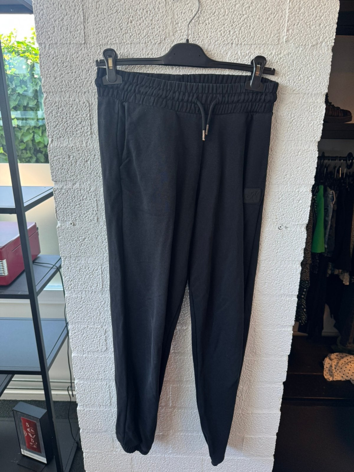 Nikkie plessen kate moss joggingbroek maat 34, Zwart, Overige typen, Ophalen of Verzenden, Zo goed als nieuw