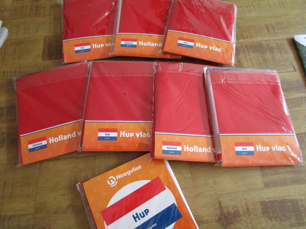 7 nieuwe vlaggen Hup Holland- maak een lange vlag € 10,00, Diversen, Vlaggen en Wimpels, Ophalen of Verzenden, Nieuw