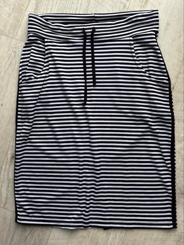 Blauw/wit gestreepte rok - Maat M, Maat 38/40 (M), Zwart, Ophalen of Verzenden, Zo goed als nieuw