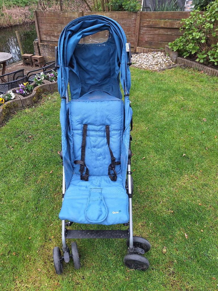 Buggy wandelwagen van Qute, Ophalen, Zo goed als nieuw, Overige merken, Verstelbare rugleuning