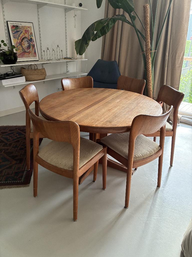 Deense design eettafel van Niels O. Møller (teakhout), Ophalen, Gebruikt, 100 tot 150 cm, Vijf personen of meer