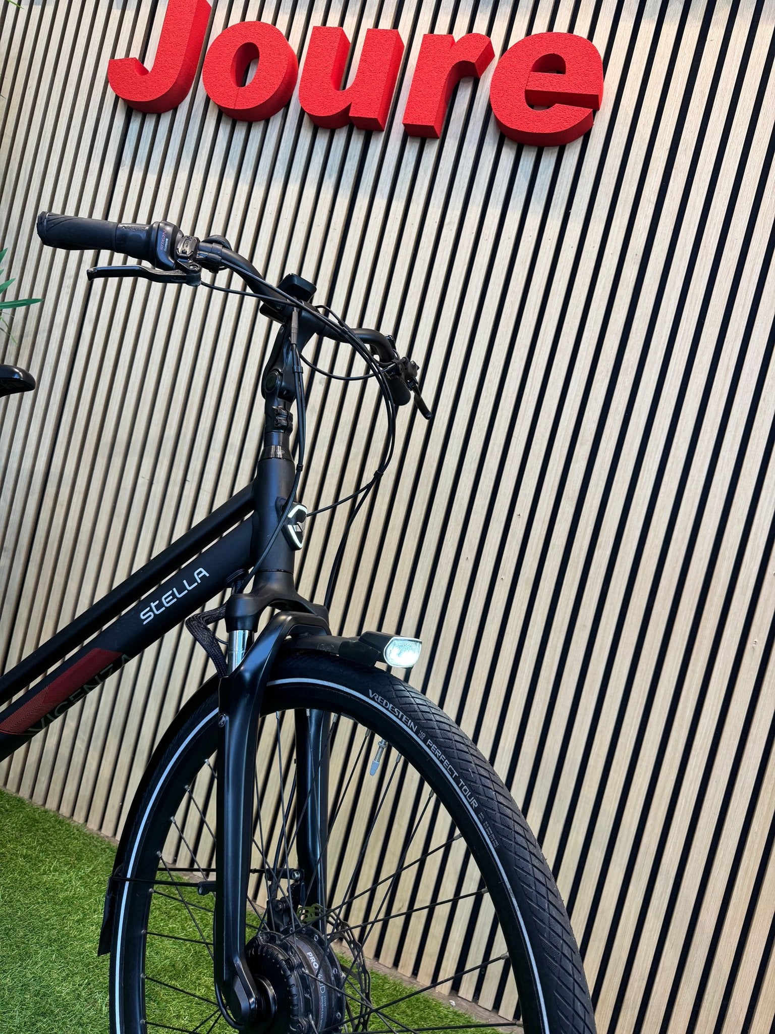 Stella Vicenza premium FDST (zgan), -, -, Zo goed als nieuw, 51 tot 55 cm