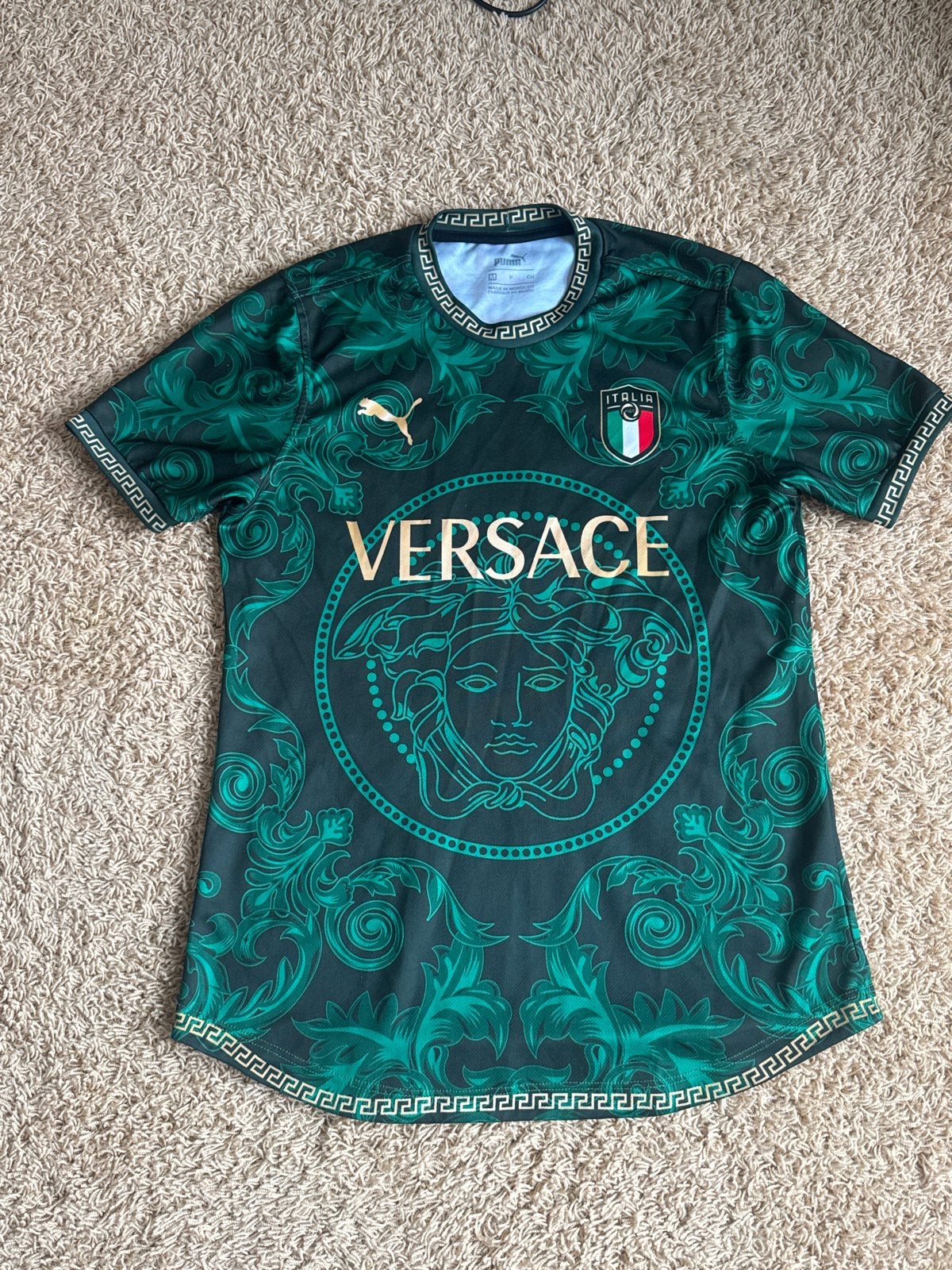 Versace x Puma Italië Voetbalshirt M - Groen, Zo goed als nieuw, Voetbal, Groen, Verzenden
