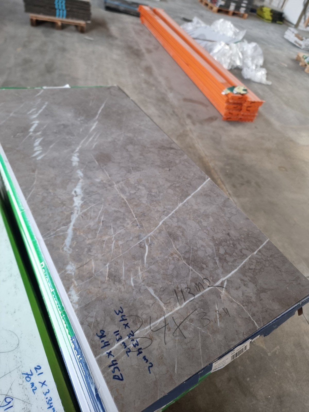 113m2 Royal Touch plak PVC tegels - Marmer Calacatta Argilla, Ophalen, Nieuw, Rechthoekig