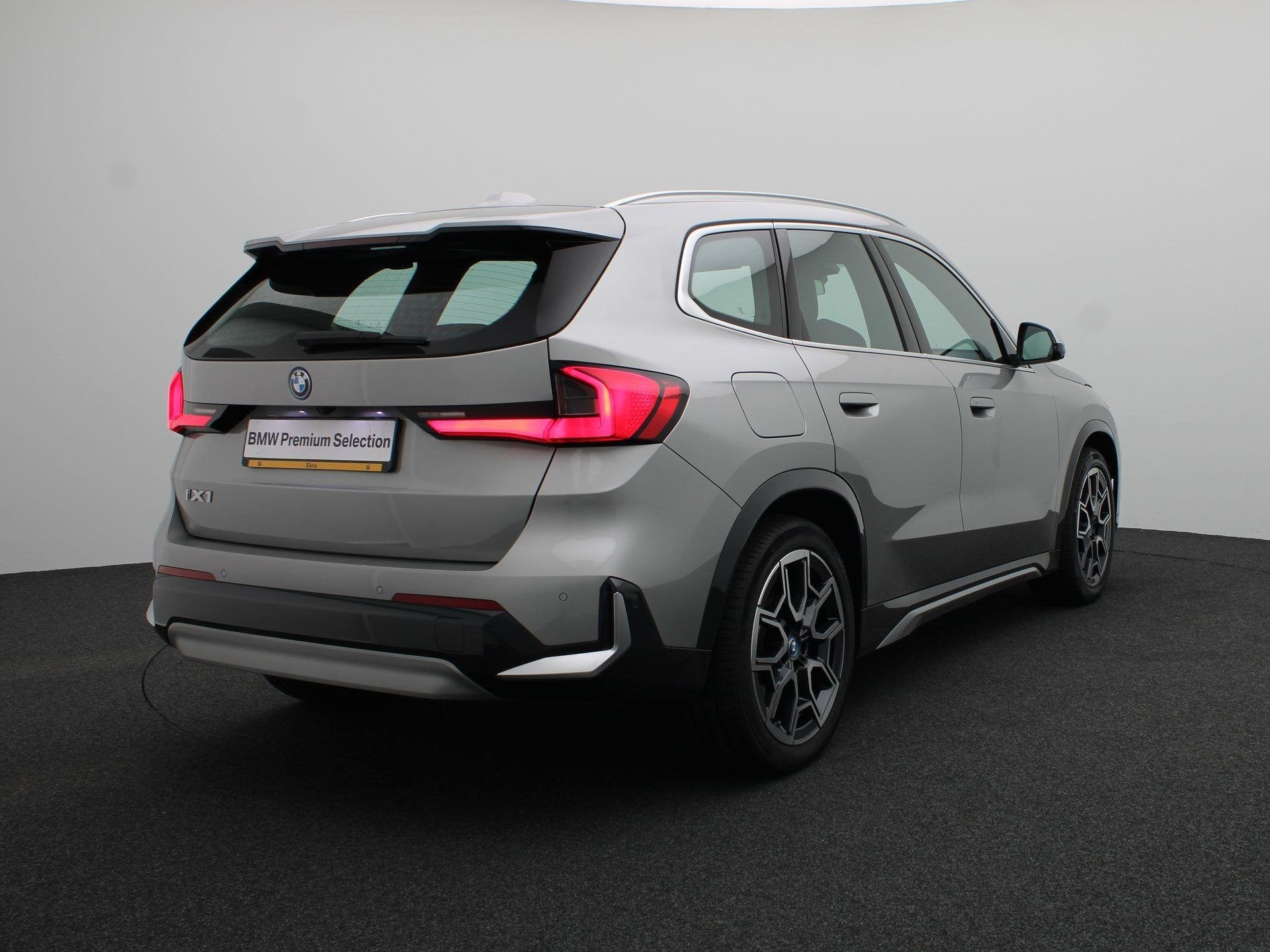 BMW iX1 xDrive30 xLine | Innovation Pack | Comfort Access |, Automaat, Gebruikt, 225 min, Met garantie (alle)