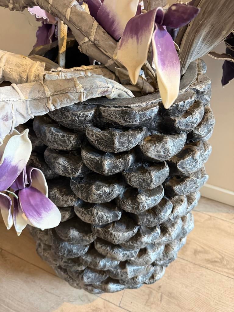 Grote vaas met nep planten, Huis en Inrichting, Woonaccessoires | Vazen, Ophalen, Gebruikt, Overige kleuren, Overige materialen