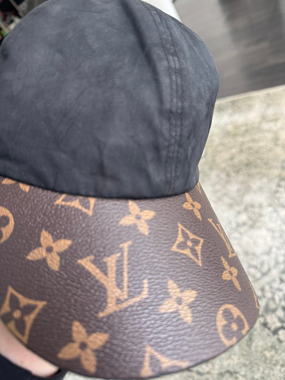 Louis Vuitton get ready cap, Kleding | Heren, Ophalen, Gedragen, One size fits all, Pet