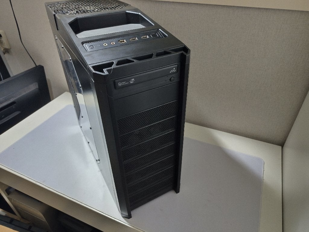Retro PC (2009), i7 920, GTX 275 SLI, XP & Win 7 Dual-Boot, Ophalen