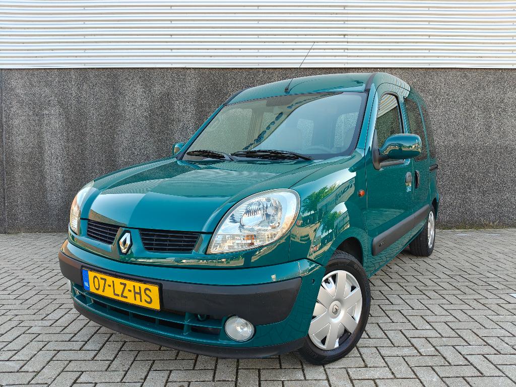 Renault Kangoo 1.6 16V AUT | 112DKM | APK Nieuw | 2e EIG!, Auto's, Renault, Stof, 1250 kg, Startonderbreker, 49 €/maand