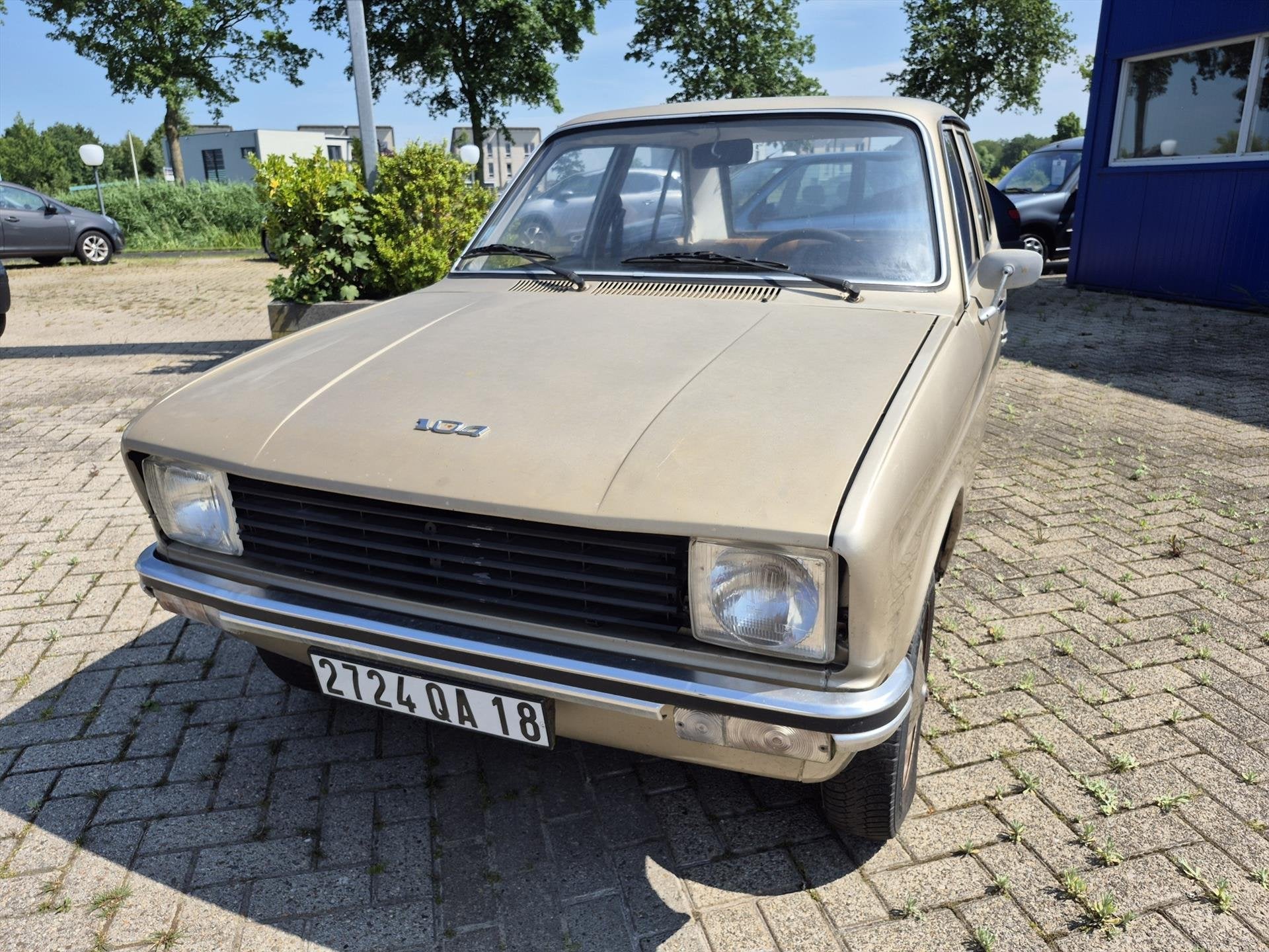Peugeot 104 A01 5 Drs 1977, Auto's, Oldtimers, Stof, 4 stoelen, Beige, Bruin