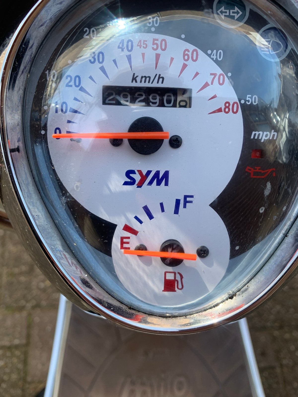 Leuke nette Sym Mio, blauw kenteken, onderhoudsbeurt gehad, Gebruikt, Benzine, Maximaal 25 km/u, Ophalen