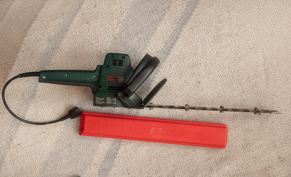 Metabo electriche heggenschaar + smeermiddel-Bosch spuitbus, Ophalen, Gebruikt, Elektrisch, Metabo