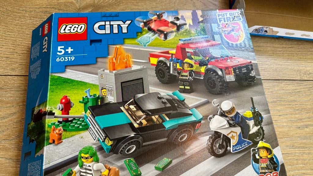 60319 Lego City Brandweer & Politie achtervolging, City, Lego, Ophalen of Verzenden, Zo goed als nieuw