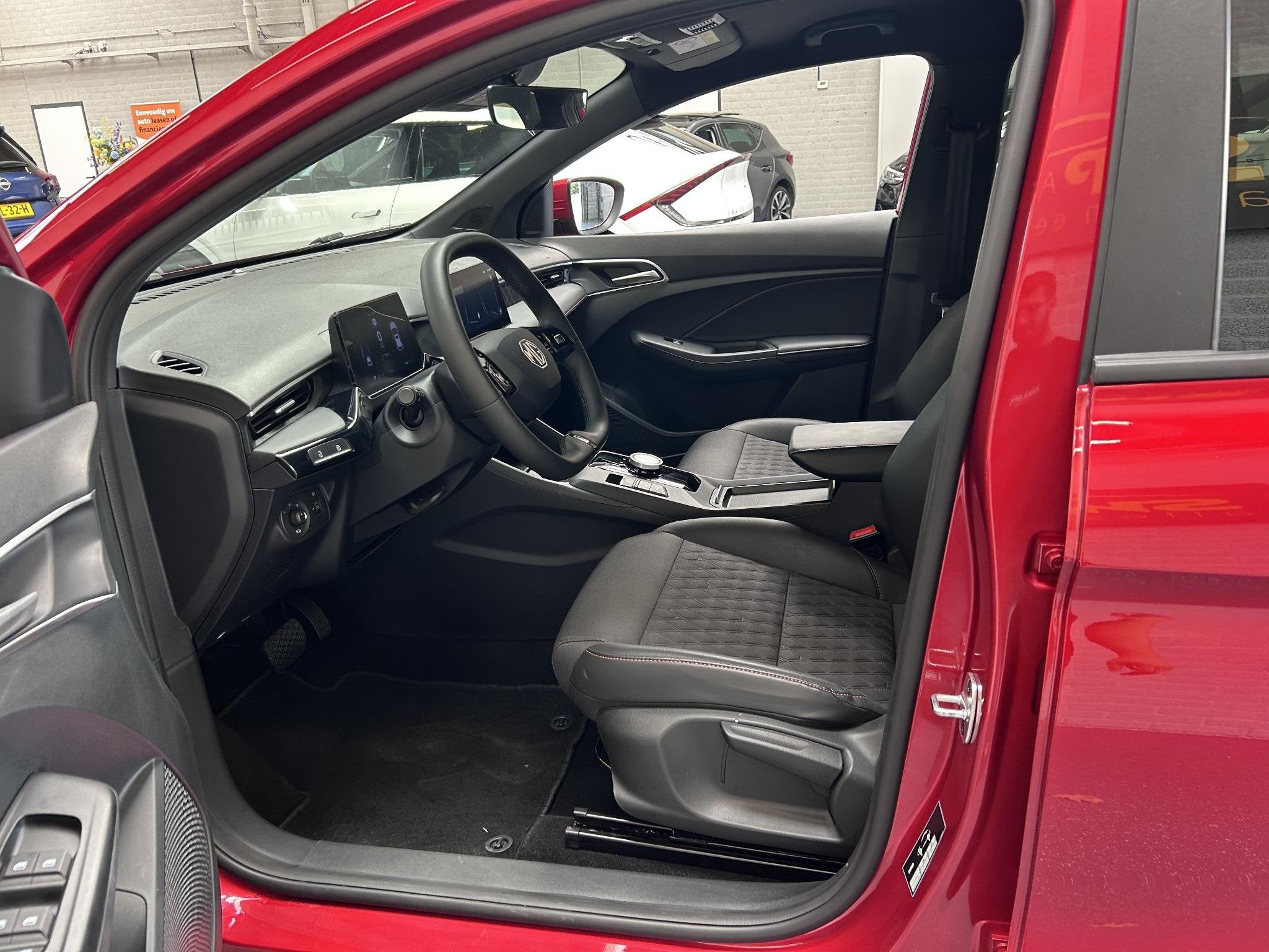 MG MG3 Hybrid+ 1.5 Hybrid+ Luxury | Half-leer | 360 cam | Na, Auto's, MG, 194 pk, 4 cilinders, 2 kWh, Bedrijf