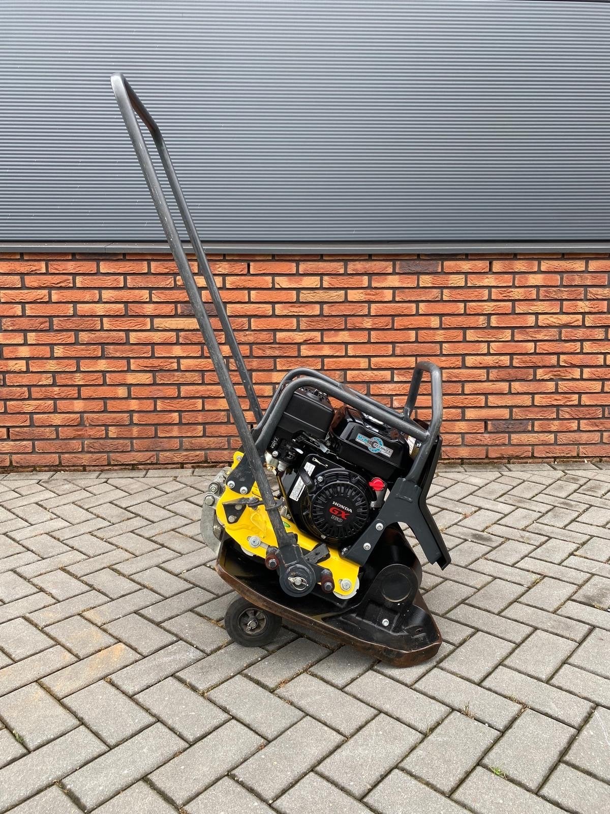 Bomag  BP25/50 trilplaat - Honda benzine motor bouwjaar 2021, Ophalen