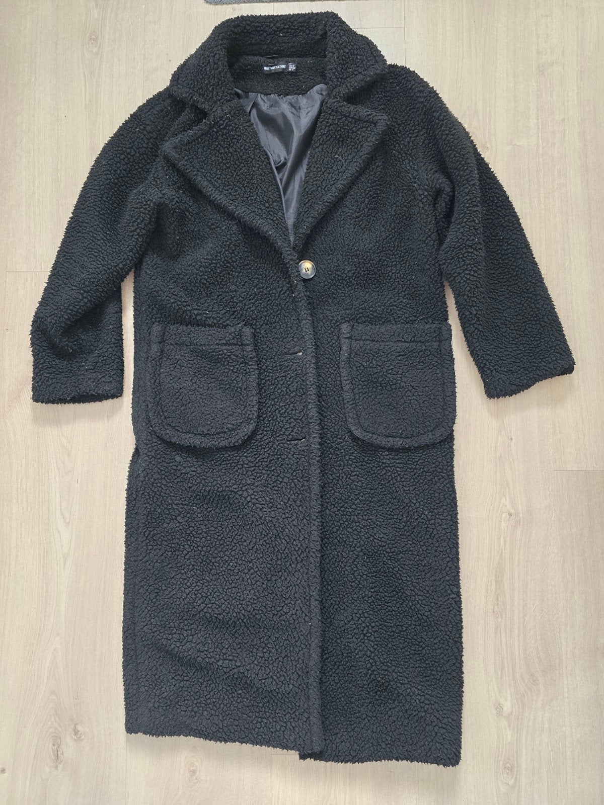 PrettyLittleThing Zwarte Teddy Jas Maat M, Kleding | Dames, Maat 38/40 (M), Zwart, Ophalen of Verzenden, Zo goed als nieuw