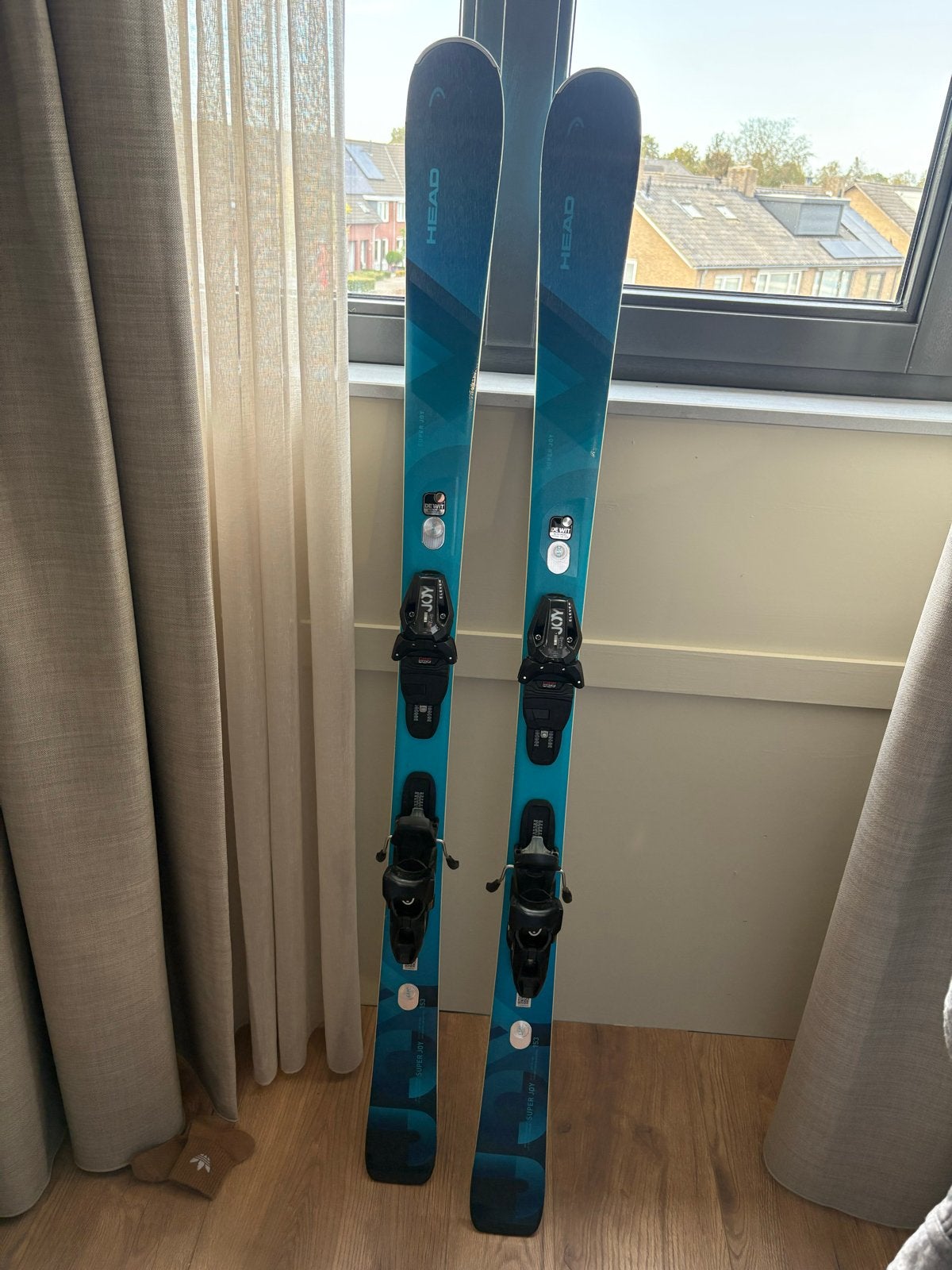 Head Joy ski's met bindingen - 153 cm - zgan, Sport en Fitness, Ophalen, 140 tot 160 cm, Zo goed als nieuw, Carve