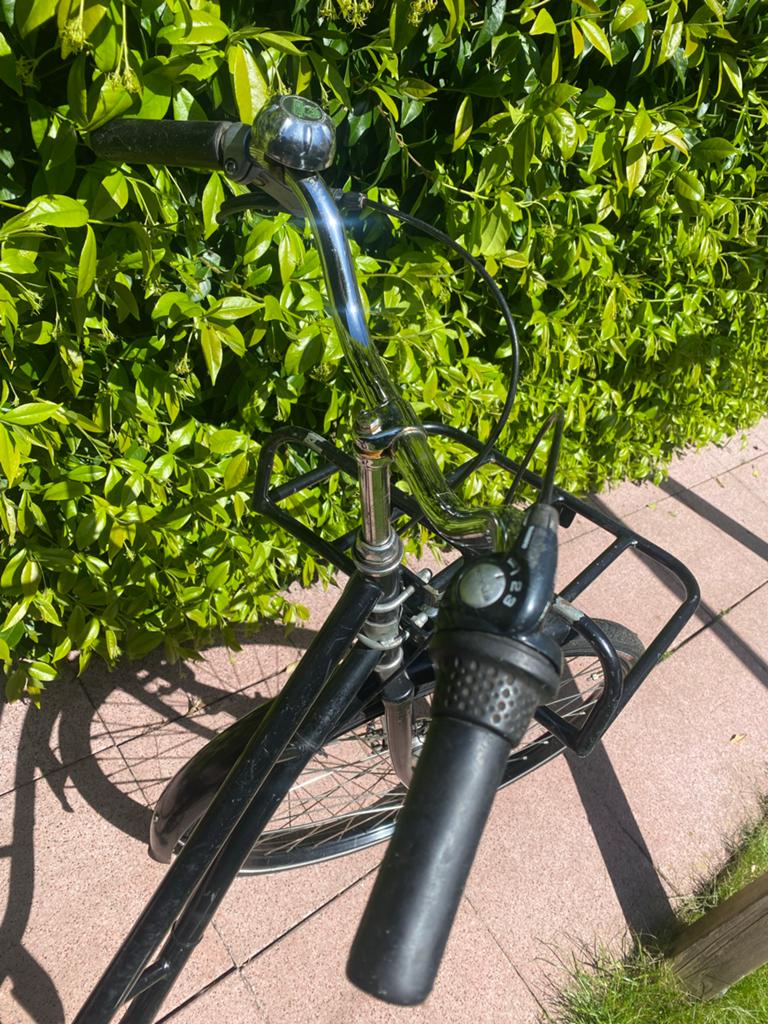 Kronan transportfiets zwart met mand, Fietsen en Brommers, Fietsen | Dames | Damesfietsen, Terugtraprem, Versnellingen, Ophalen