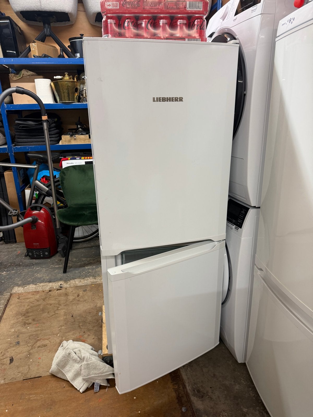 Liebherr CU2331-22 Koel-vriescombinatie Wit, Witgoed en Apparatuur, Ophalen, 200 liter of meer, Met aparte vriezer, Zo goed als nieuw